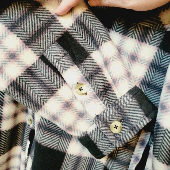 SOHO Thread Shacket‎ Multi Plaid Flannel Fleece Sherpa Lined Button Front XL - Picture 5 of 16